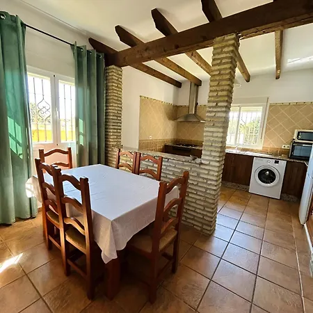 Holiday home Piscina Privada Urbanizacion Roche Viejo *
