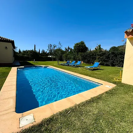 Holiday home Piscina Privada Urbanizacion Roche Viejo